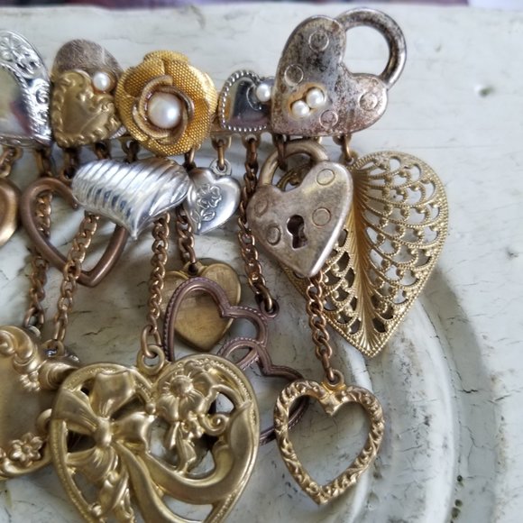 Baroque Brooch Pin with Heart Collage Dangles - Picture 9 of 13